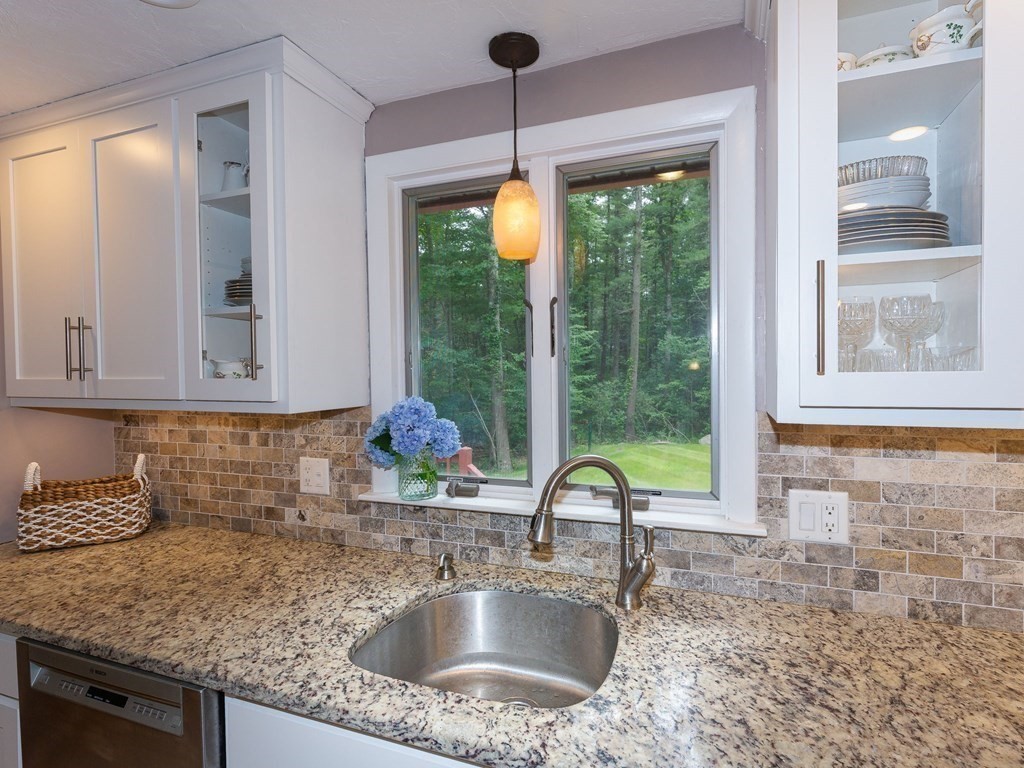 80 Kilsyth Road Easton, MA 02375 - Photo 8 of 38 Gallery Image 8