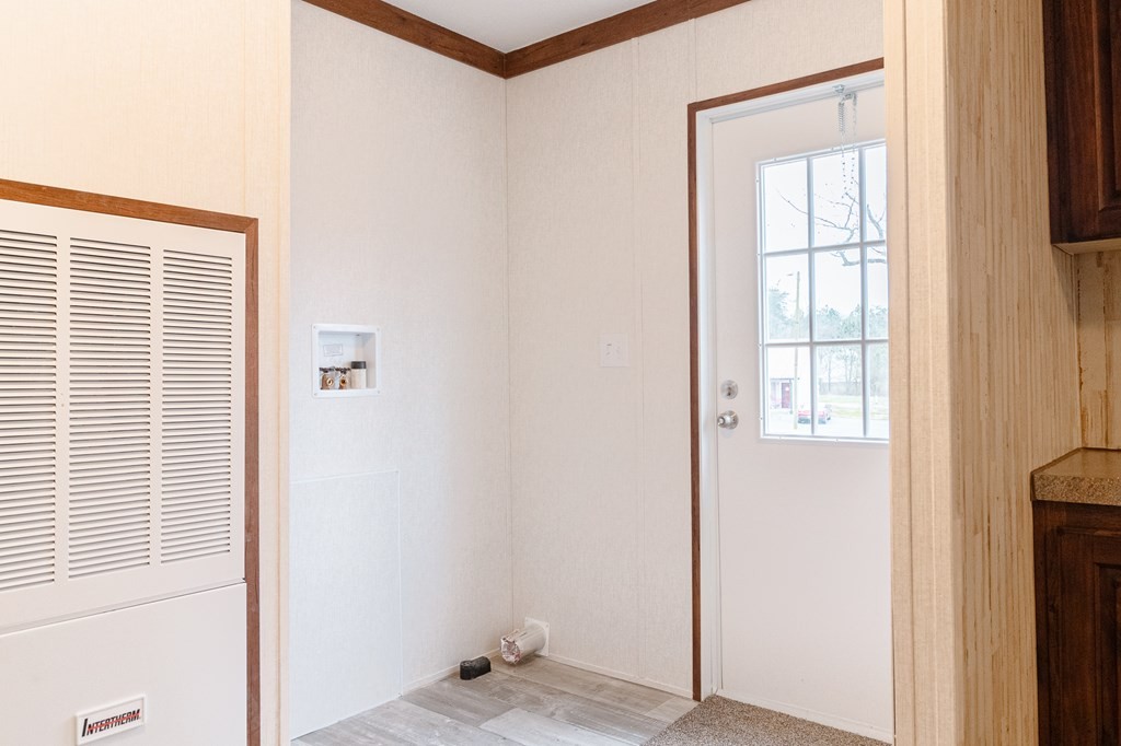1944 Red Cut Road Chatsworth, GA 30705 - Photo 11 of 17 a view of an empty room with a window