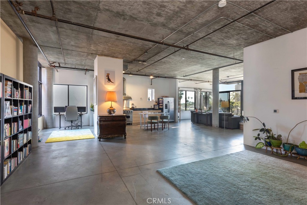 835 Locust Avenue, Unit 419 Long Beach, CA 90813 - Photo 11 of 51 The quintessential loft space