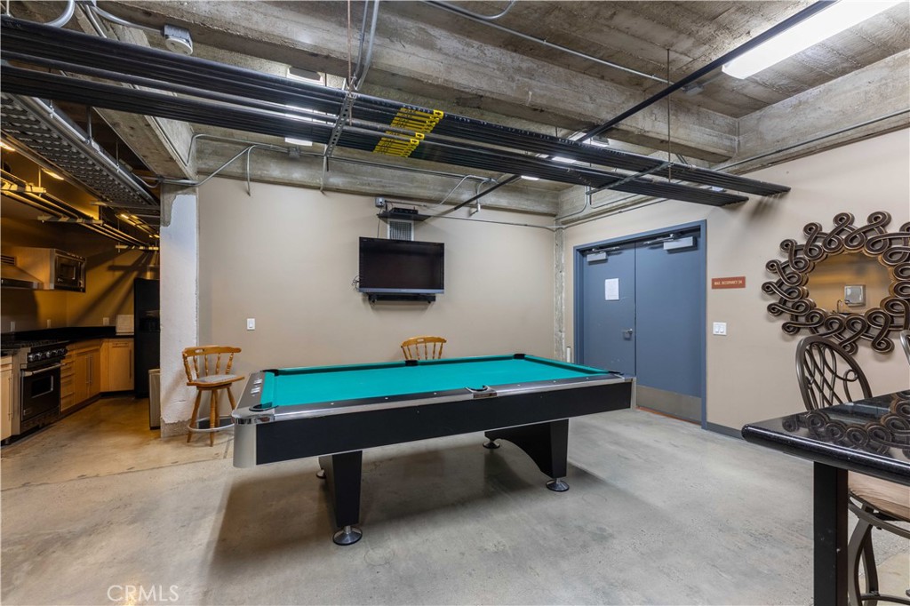 835 Locust Avenue, Unit 419 Long Beach, CA 90813 - Photo 47 of 51 Meeting room