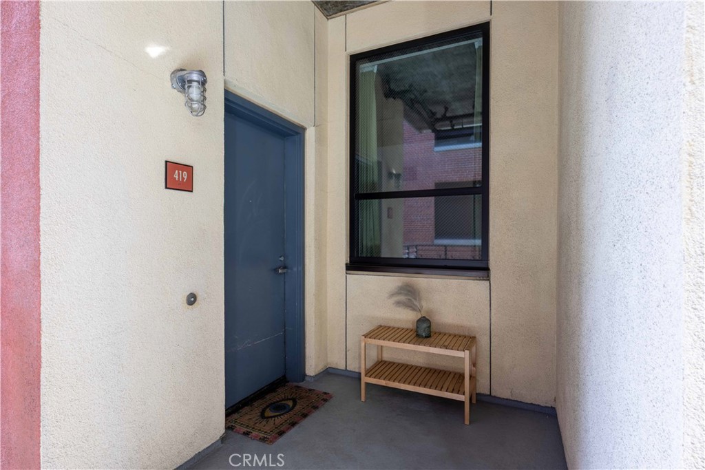 835 Locust Avenue, Unit 419 Long Beach, CA 90813 - Photo 10 of 51 Entry to unit #419
