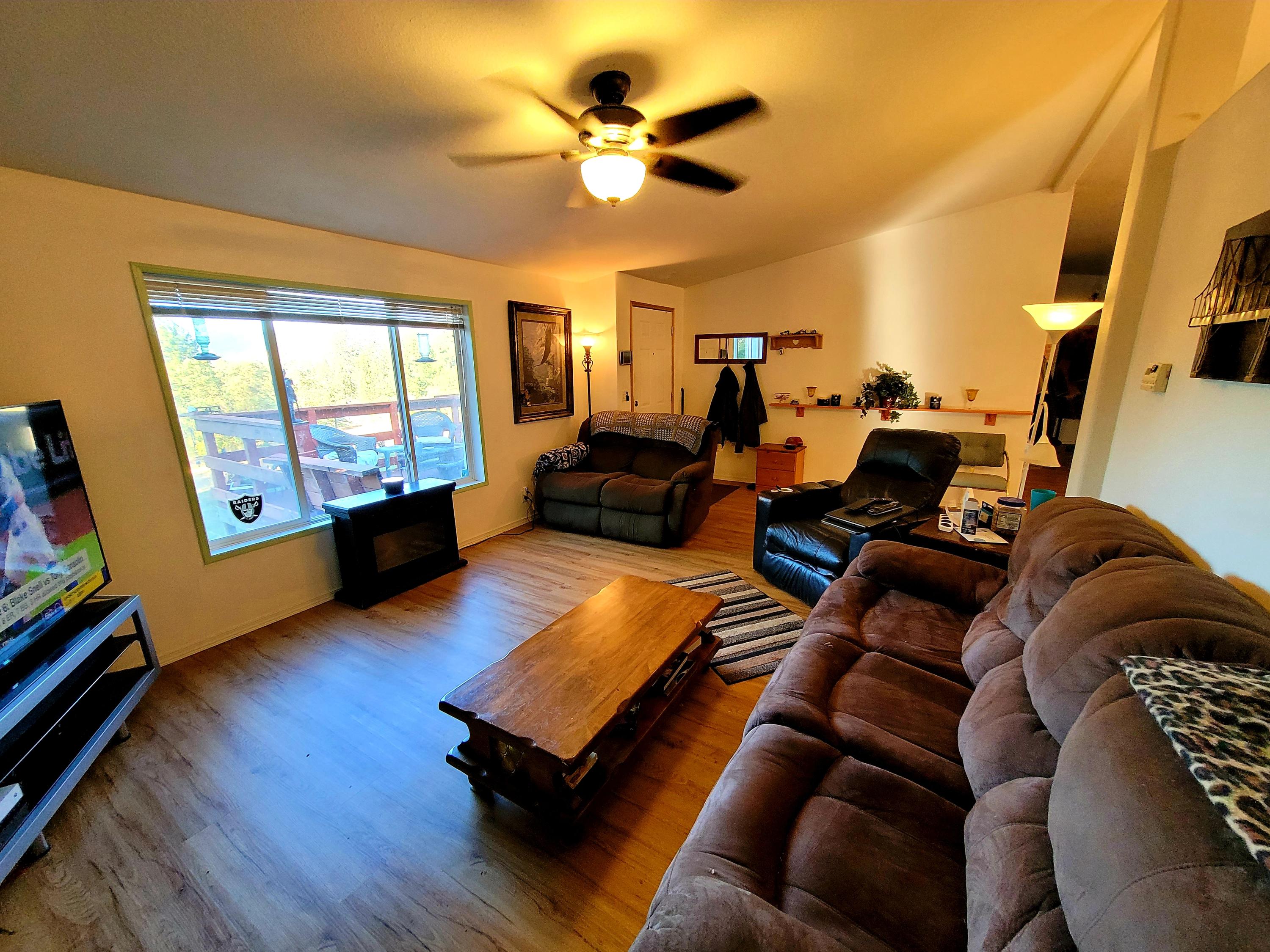 1525 Summit Loop Grants Pass, OR 97527 - Photo 8 of 31 8