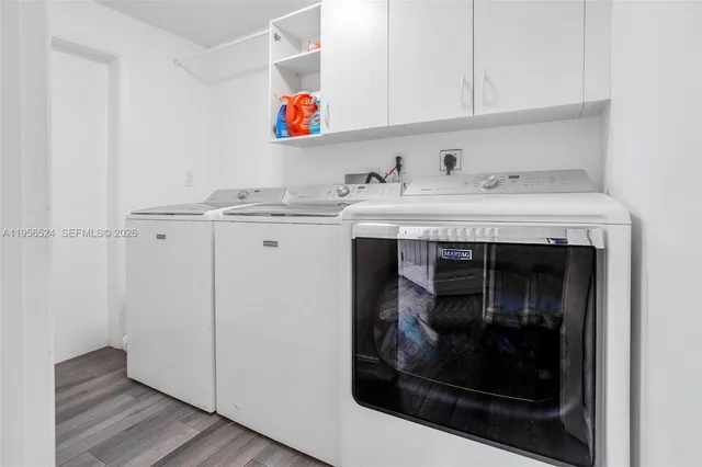 $950,000 | 2023 Northwest 141st Avenue, Pembroke Pines, FL 33028