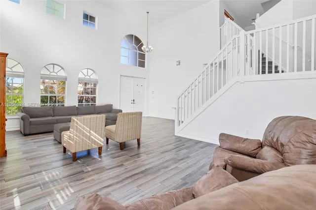 $950,000 | 2023 Northwest 141st Avenue, Pembroke Pines, FL 33028