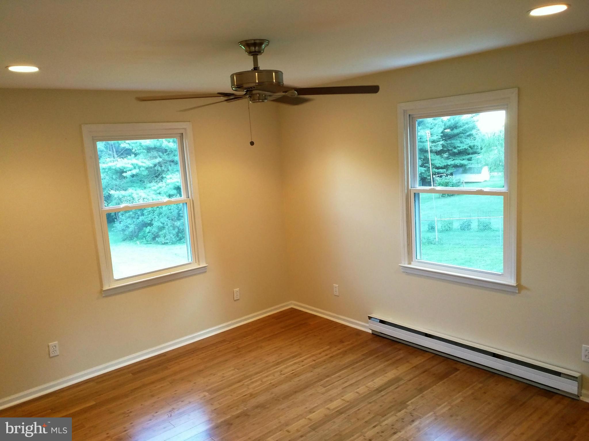 4231 Basford Road Frederick, MD 21703 - Photo 9 of 28 Bedroom (Master)