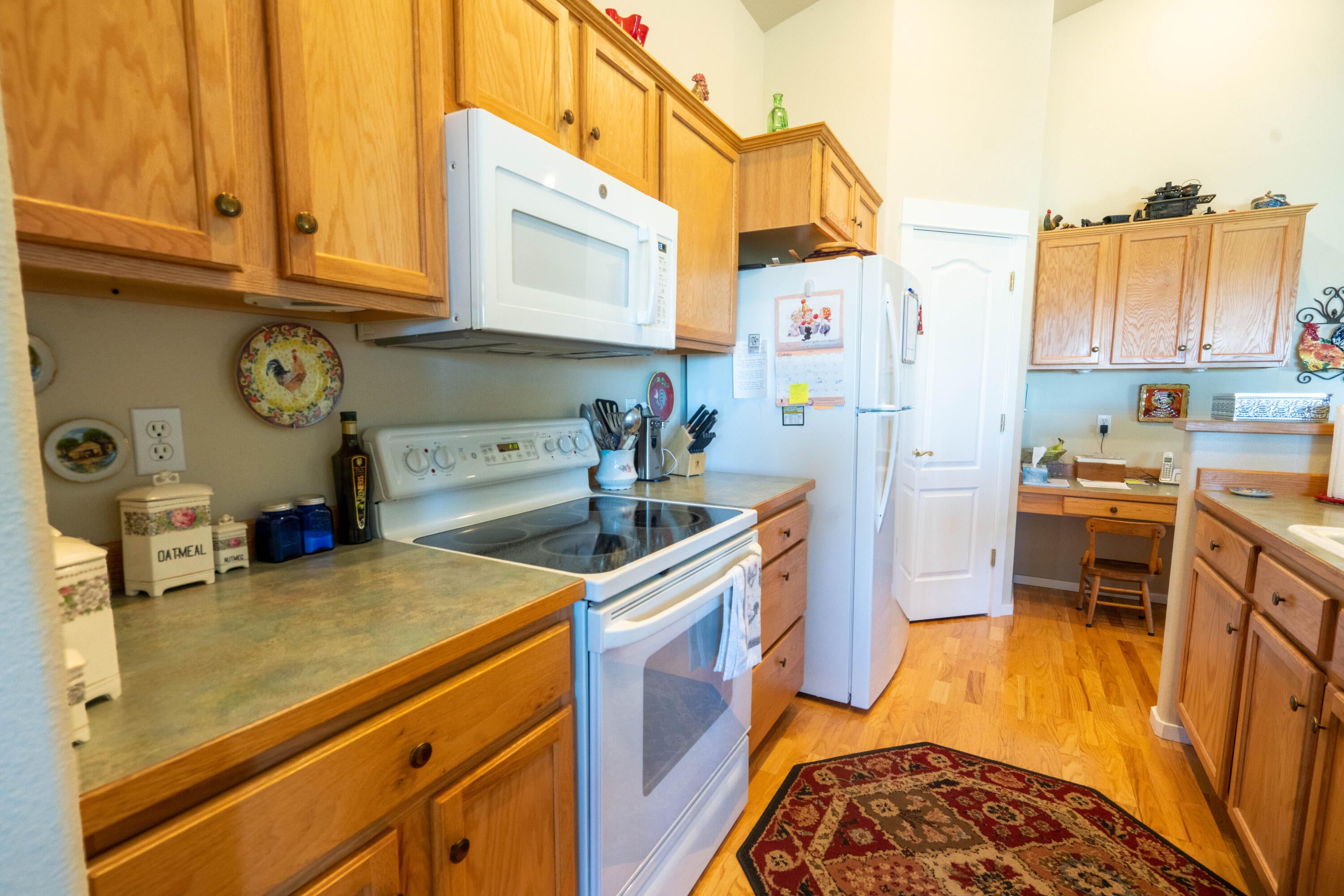 3564 Southwest 29th Street Redmond, OR 97756 - Photo 20 of 37 DSC08562-HDR