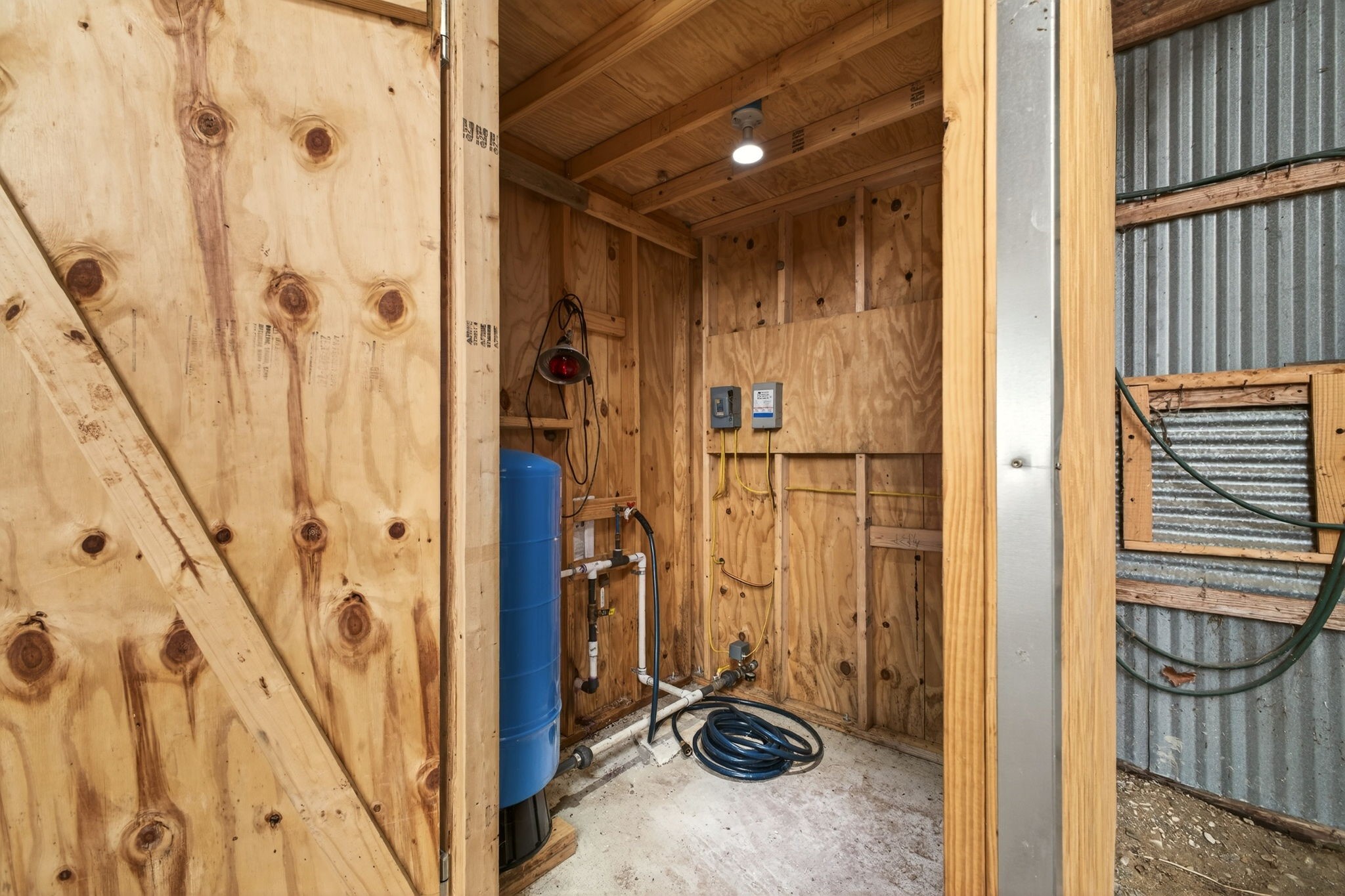 212 Halstedt Road La Grange, TX 78945 - Photo 40 of 40 a view of a bathroom