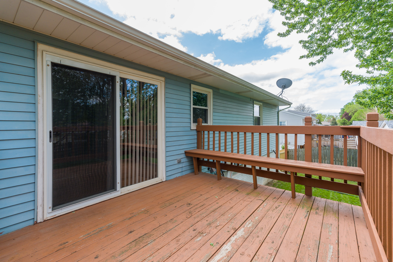 6636 Hillandale Road Davenport, IA 52806 - Photo 37 of 45