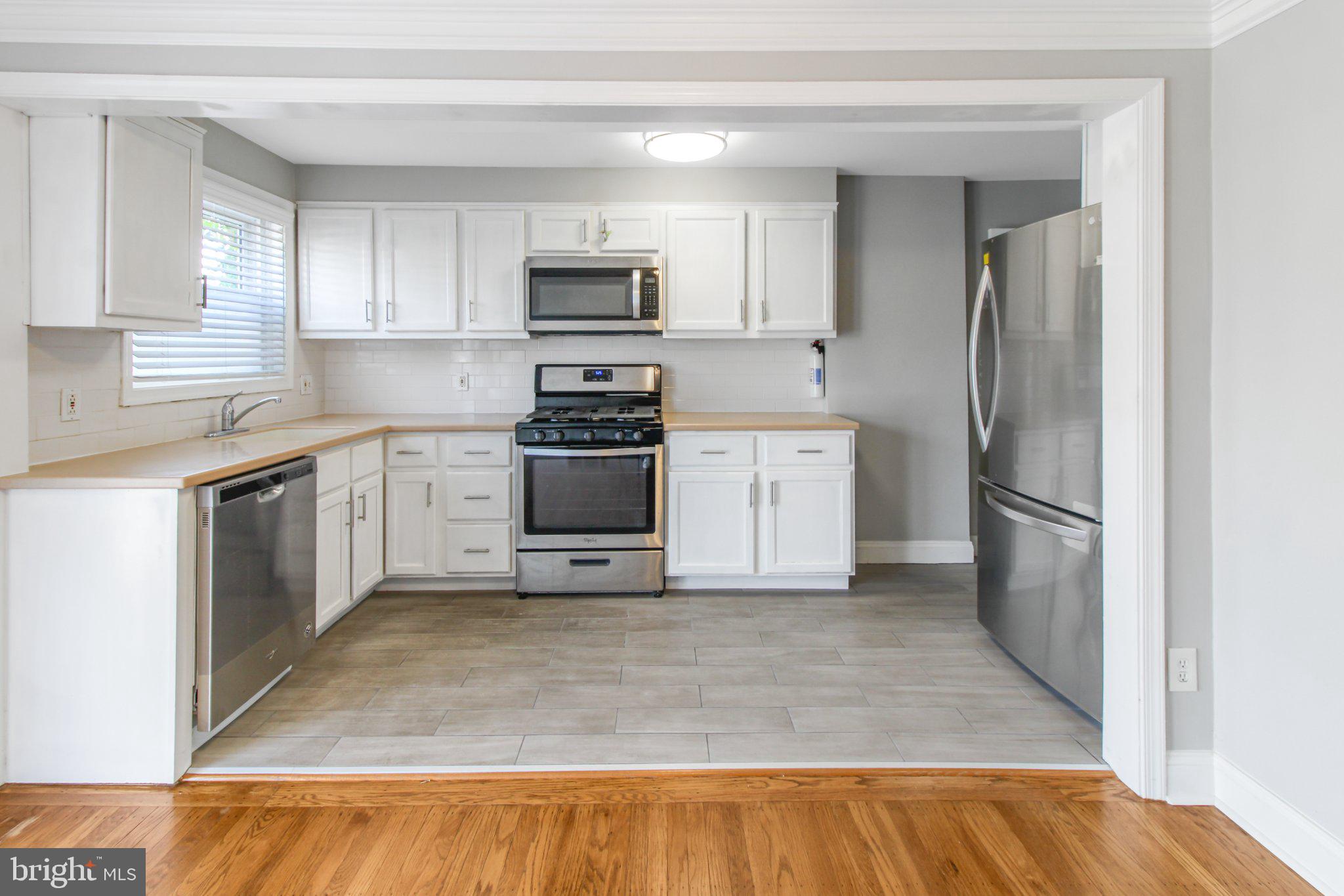 1965 Carter Road Folcroft, PA 19032 - Photo 6 of 20 Modern kitchen with sleek finishes.