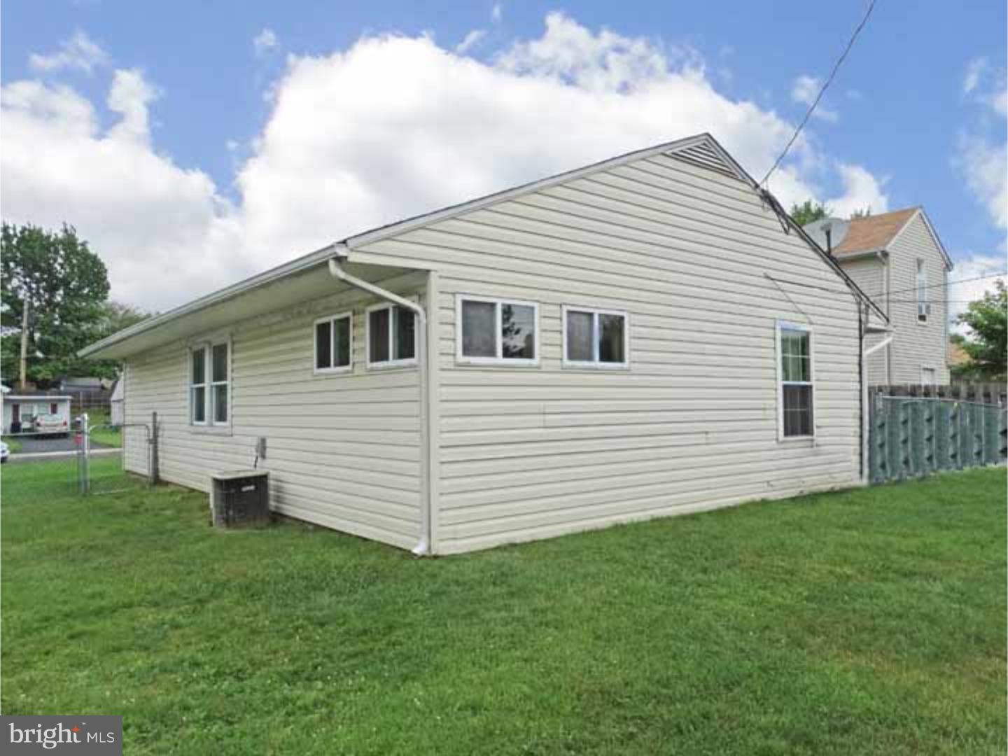 628 Beaumont Road Fairless Hills, PA 19030 - Photo 11 of 12 Exterior Side