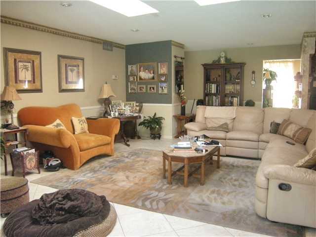 10 Southwest 9th Avenue Boca Raton, FL 33486 - Photo 7 of 14 Additional Photo