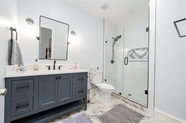 $6,750 | 5517 Longview Street, Dallas, TX 75206