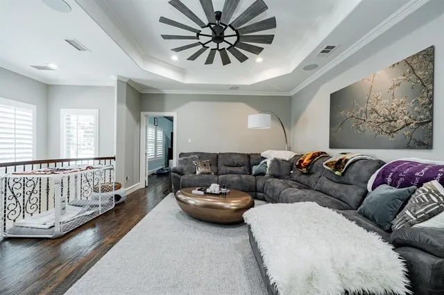 $6,750 | 5517 Longview Street, Dallas, TX 75206