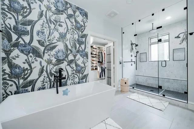 $6,750 | 5517 Longview Street, Dallas, TX 75206