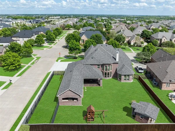 $1,080,000 | 1031 Fox Bend Way, Prosper, TX 75078