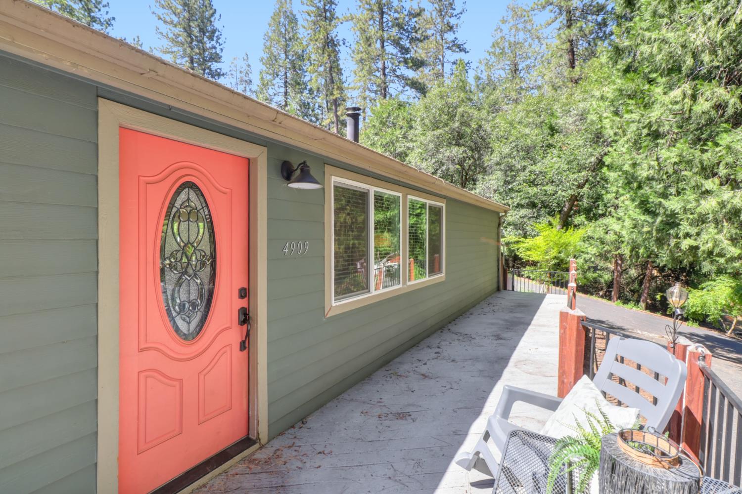 4909 Clear Creek Road Placerville, CA 95667 - Photo 4 of 66