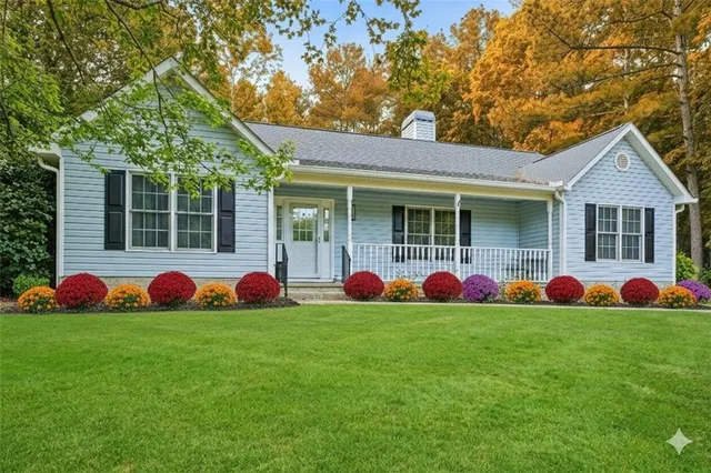 a view of outdoor space yard and hall
