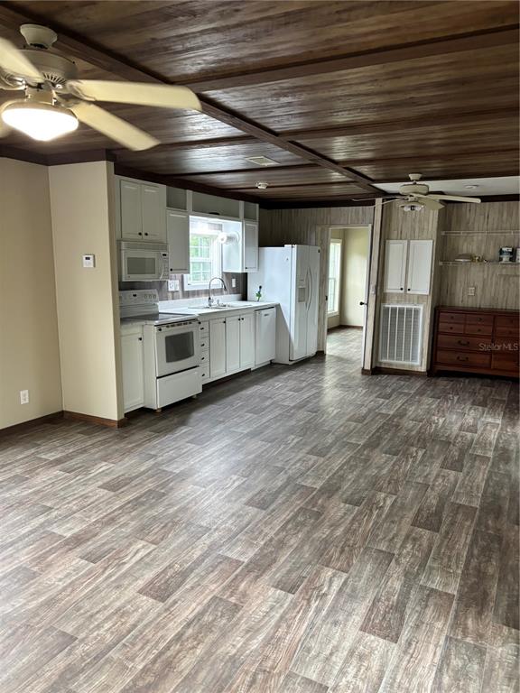 11511 Northeast 110th Road Oxford, FL 34484 - Photo 38 of 43 a view of a storage & utility room