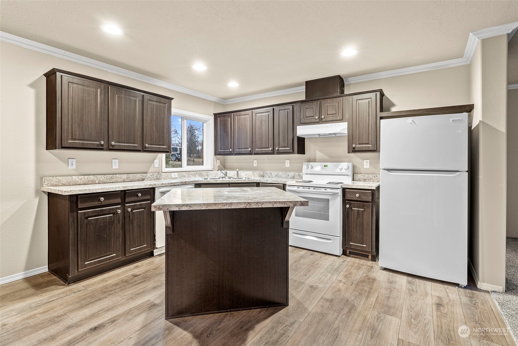 128 Streeter Road Silverlake, WA 98645 - Photo 6 of 24 Gallery Image 6