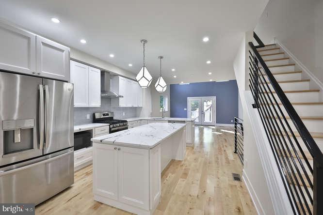 518 Burnham Road Philadelphia, PA 19119 - Photo 5 of 30