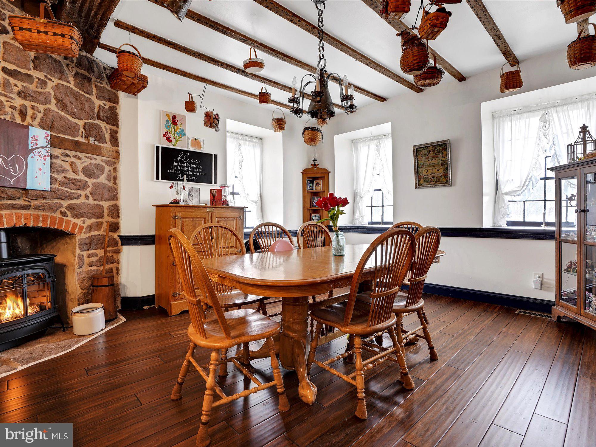 15 Resh Road Reinholds, PA 17569 - Photo 16 of 33 Dining Area