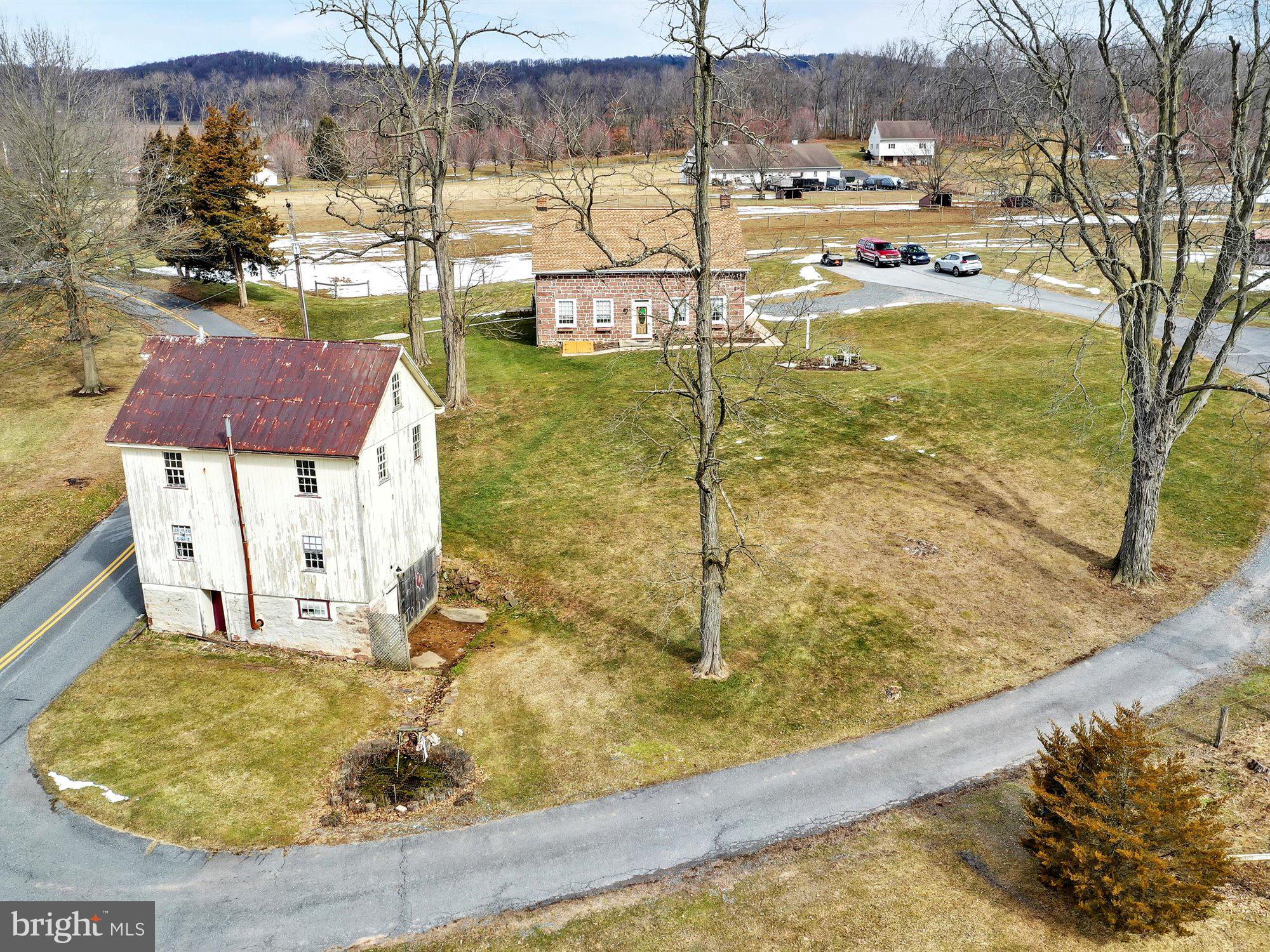 15 Resh Road Reinholds, PA 17569 - Photo 7 of 33 A V3