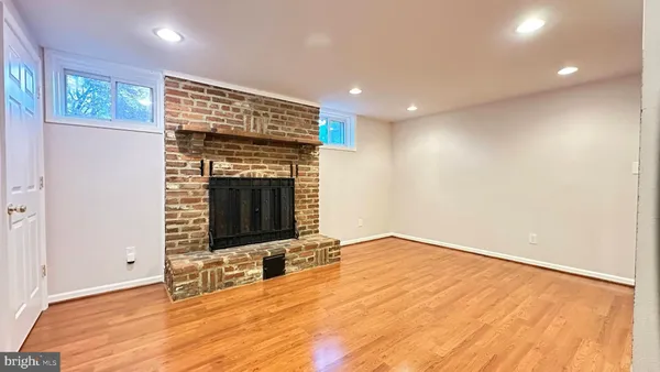 $3,900 | 8517 Marquette Street, Vienna, VA 22180