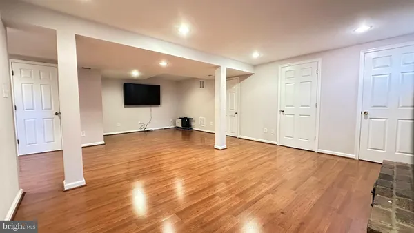 $3,900 | 8517 Marquette Street, Vienna, VA 22180