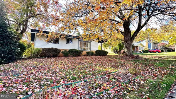 $3,900 | 8517 Marquette Street, Vienna, VA 22180