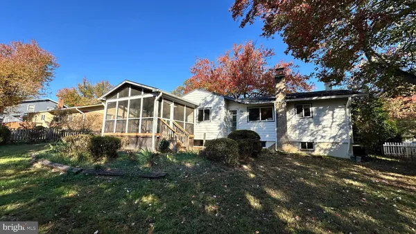 $3,900 | 8517 Marquette Street, Vienna, VA 22180