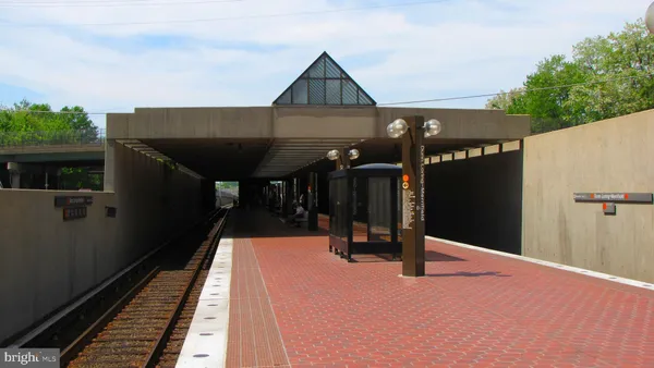 $3,900 | 8517 Marquette Street, Vienna, VA 22180