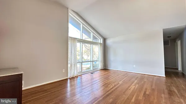 $3,900 | 8517 Marquette Street, Vienna, VA 22180