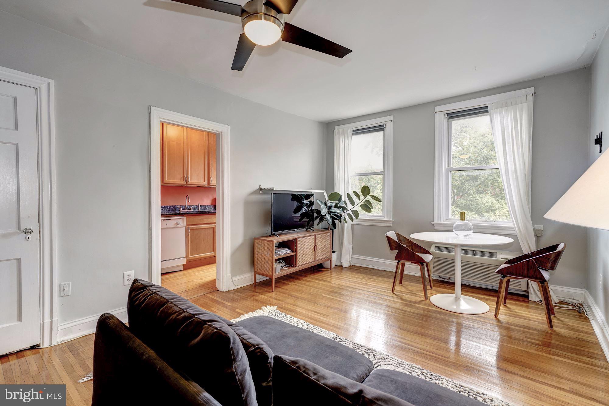 2801 Adams Mill Road Northwest, Unit 409 Washington, DC 20009 - Photo 3 of 13 Gallery Image 3