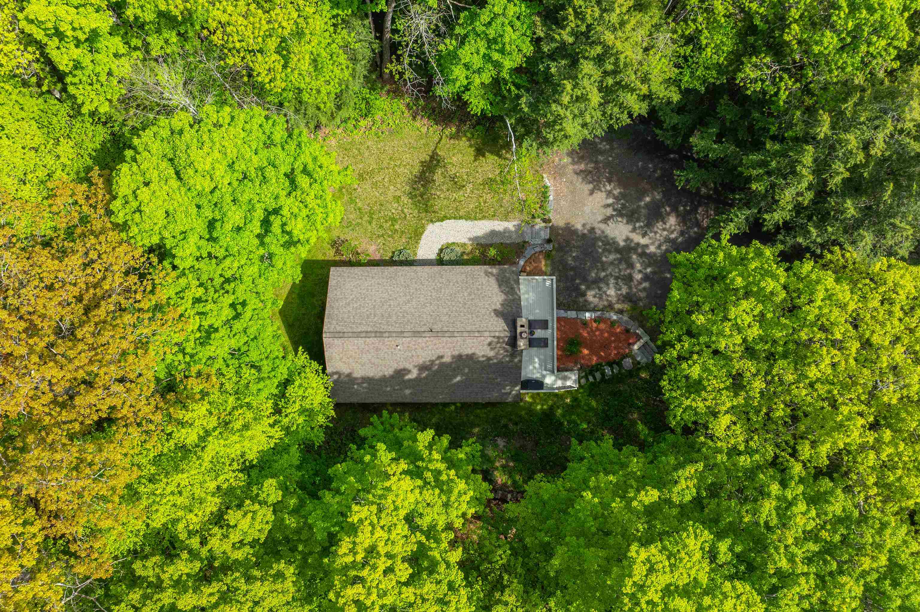 1196 Marsh Family Road, Unit 7176 Hartford, VT 05059 - Photo 46 of 49