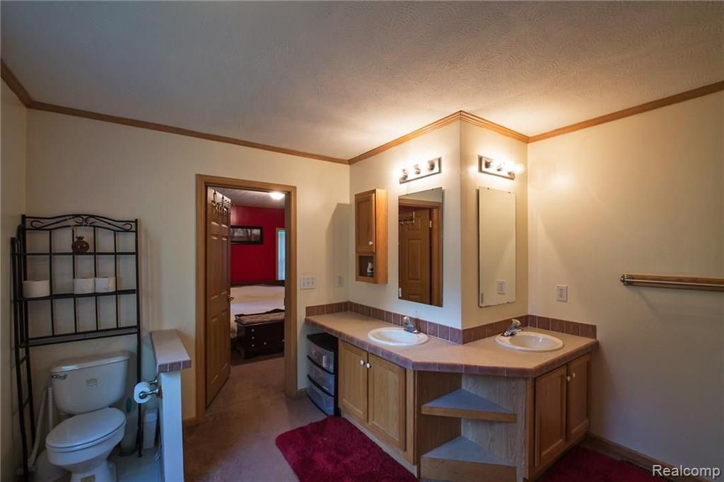 22675 Sumpter Road Belleville, MI 48111 - Photo 16 of 25