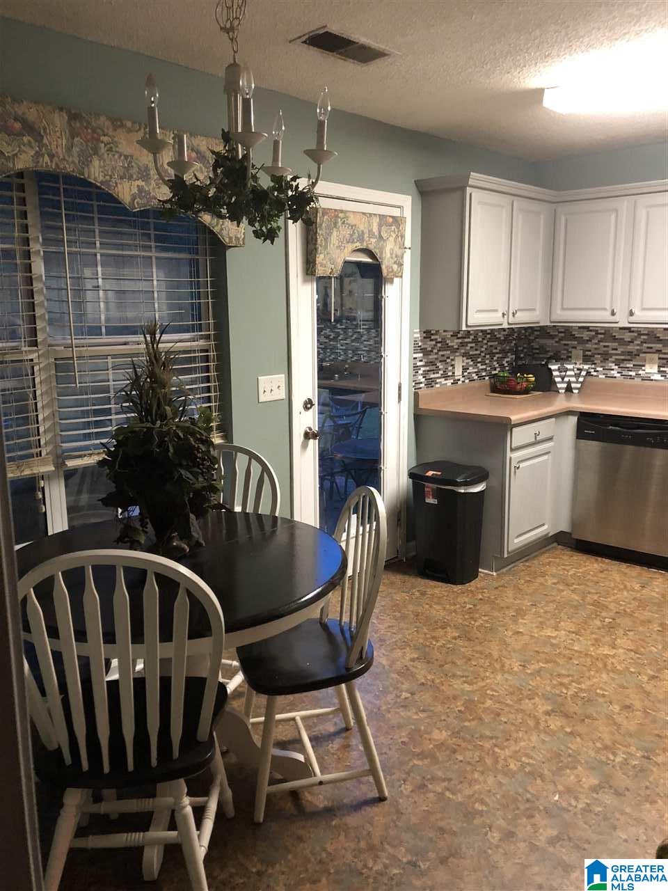 220 Meriweather Lane Calera, AL 35040 - Photo 6 of 13