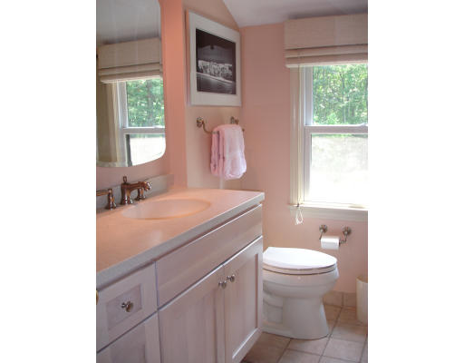 15 Drawbridge Road Westford, MA 01886 - Photo 23 of 30 Gallery Image 23