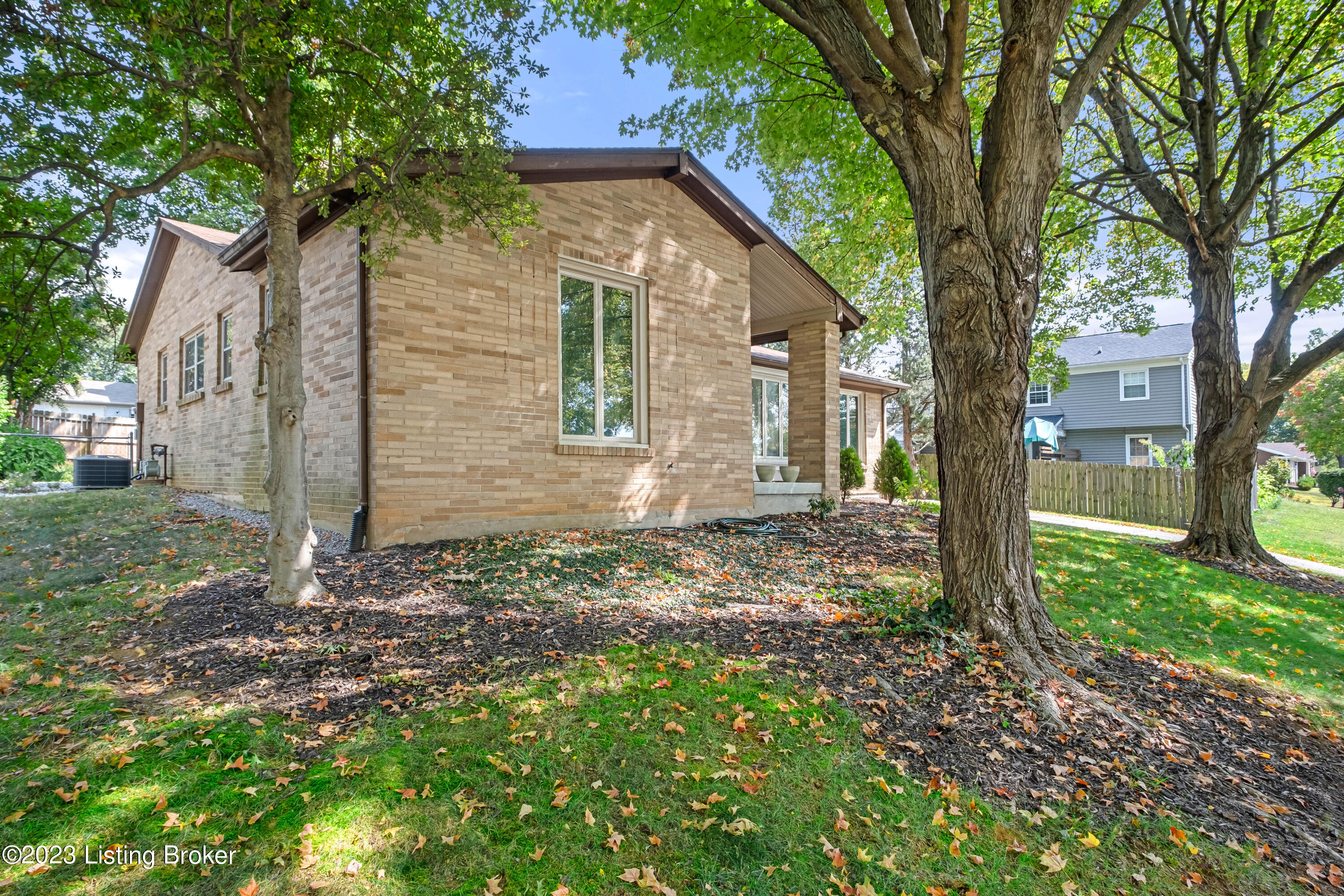 2903 Weissinger Road Louisville, KY 40241 - Photo 35 of 45 2903 Weissinger Road (40 of 48)