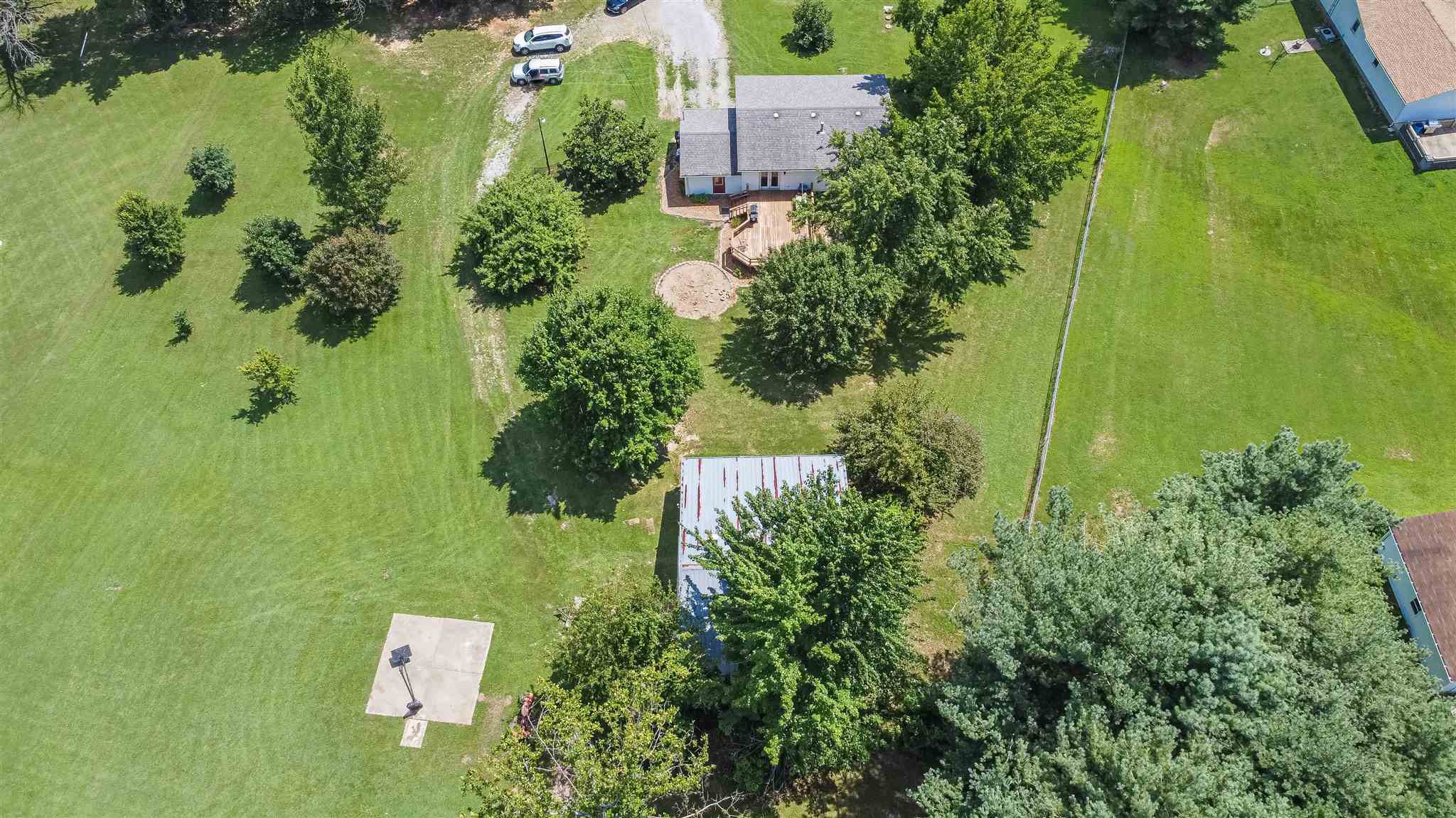 18824 East Fairfield Road Mount Vernon, IL 62864 - Photo 4 of 33 Gallery Image 4