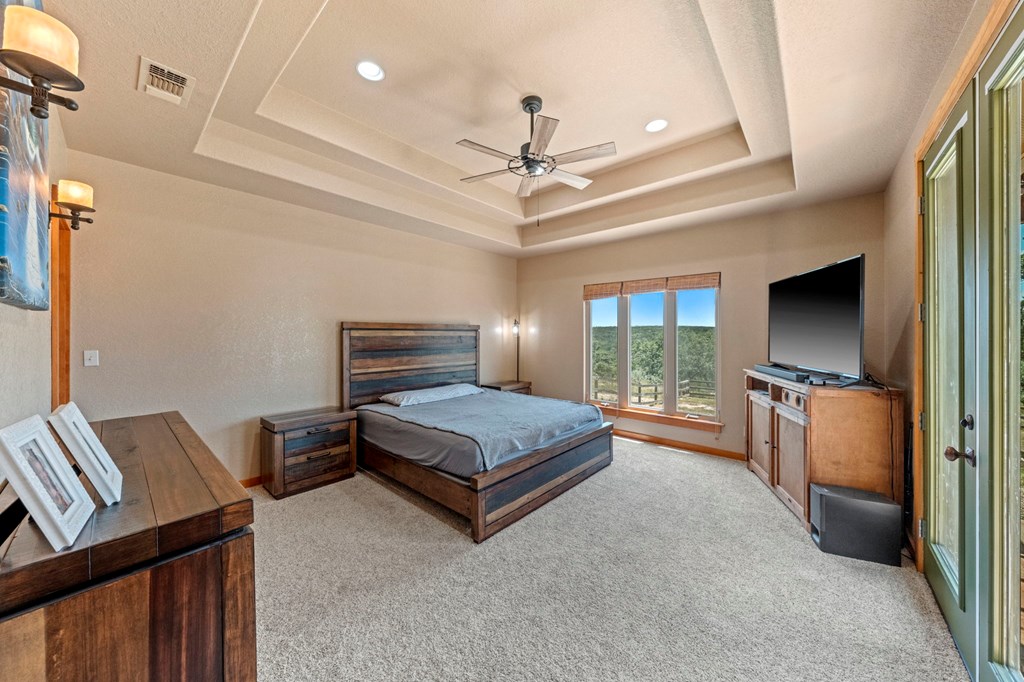 142 Ledge Stone Lane West Ingram, TX 78025 - Photo 12 of 34