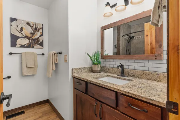 $520,000 | 7204 West Kendick Avenue, Nine Mile Falls, WA 99026