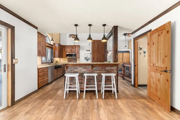 $520,000 | 7204 West Kendick Avenue, Nine Mile Falls, WA 99026
