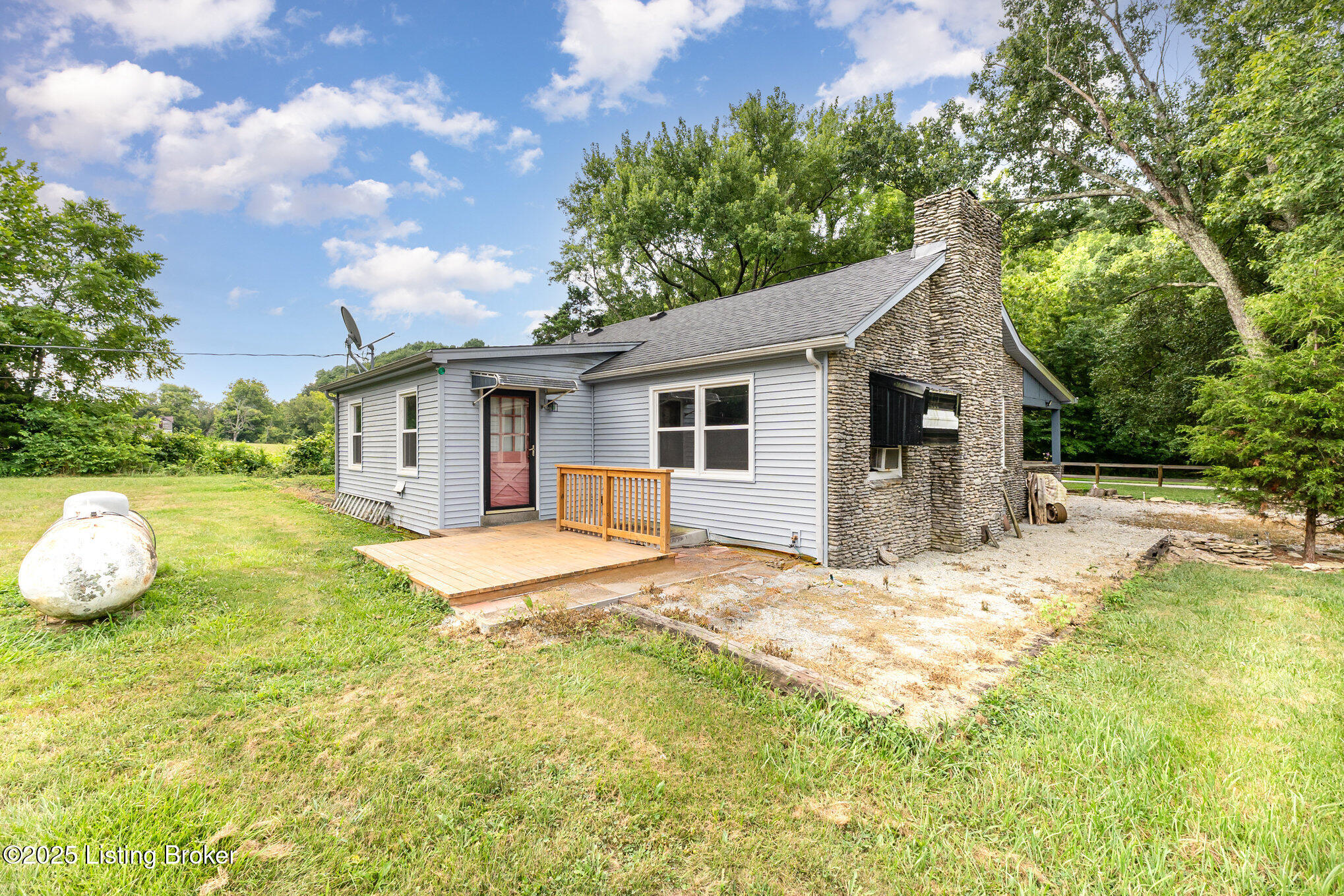 2324 Pattons Creek Road Pendleton, KY 40055 - Photo 19 of 26 Back Deck