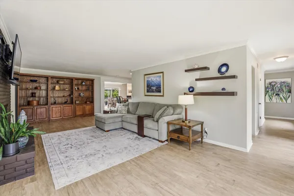 $590,000 | 209 Ridgeland Road, Tallahassee, FL 32312