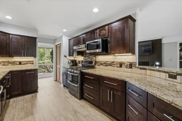 $590,000 | 209 Ridgeland Road, Tallahassee, FL 32312