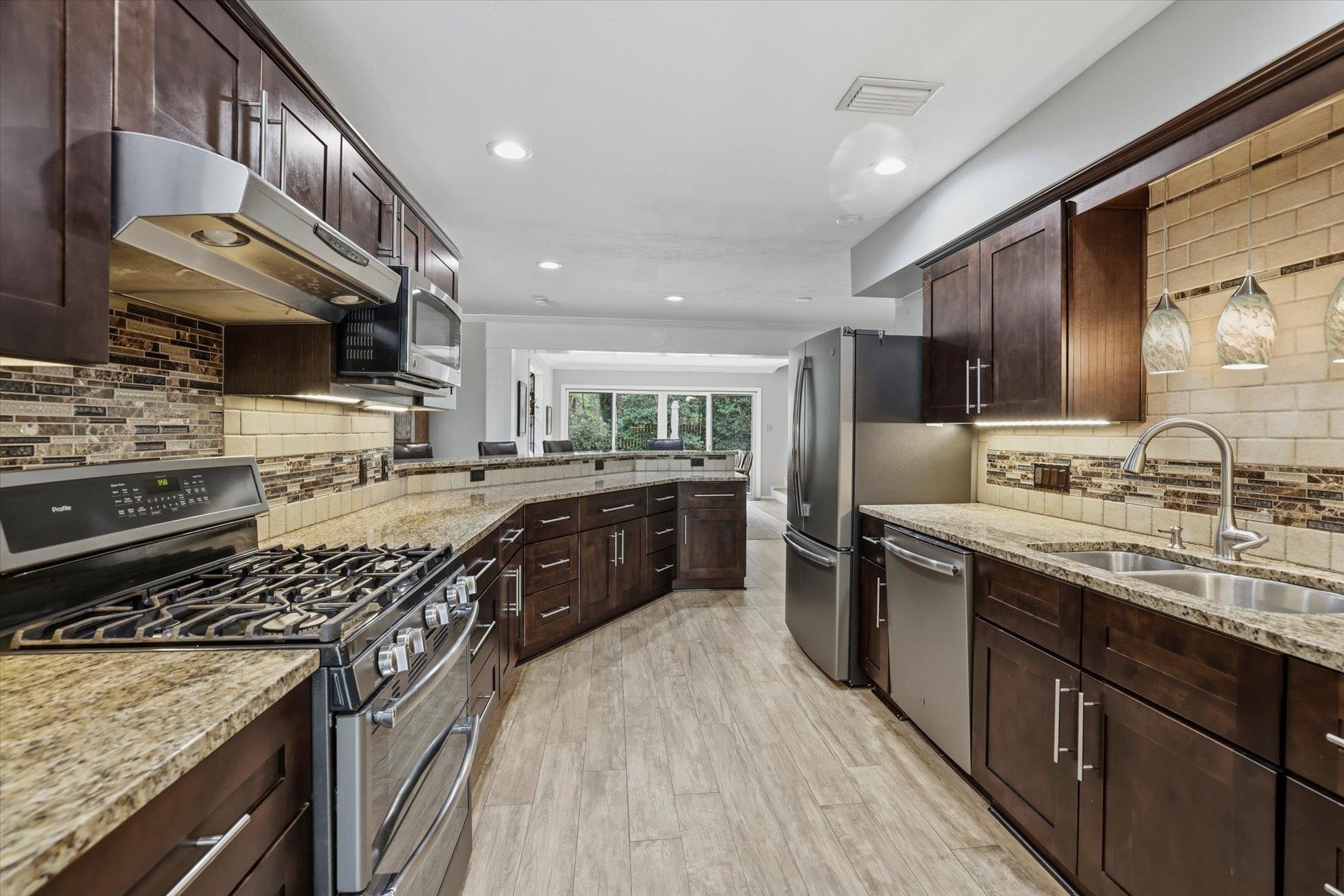 209 Ridgeland Road Tallahassee, FL 32312 - Photo 39 of 69