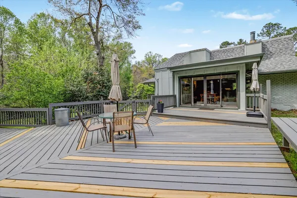 $590,000 | 209 Ridgeland Road, Tallahassee, FL 32312