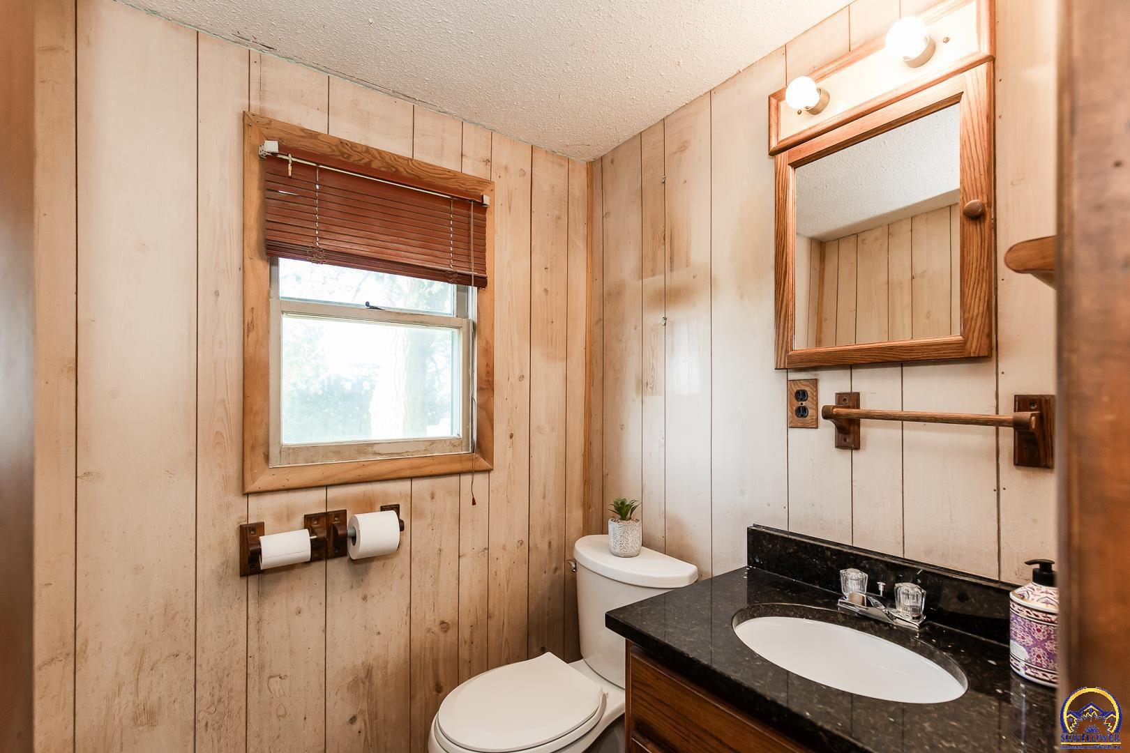12140 Miller Road Harveyville, KS 66431 - Photo 44 of 99