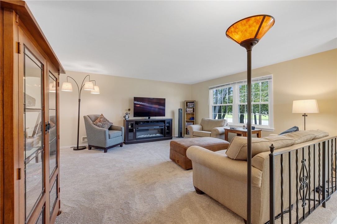 754 Pinnacle Road Henrietta, NY 14534 - Photo 8 of 39 Gallery Image 8