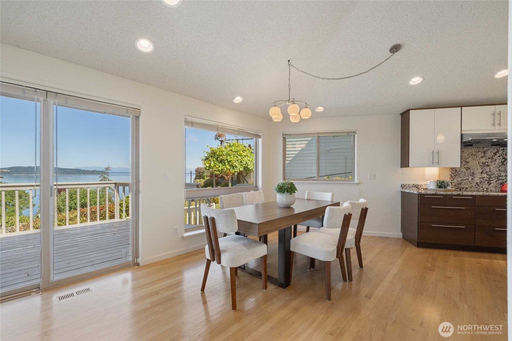 70 Hewitt Drive Steilacoom, WA 98388 - Photo 13 of 34